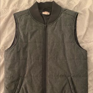 Boys Grey Vest size 12/14- like new!